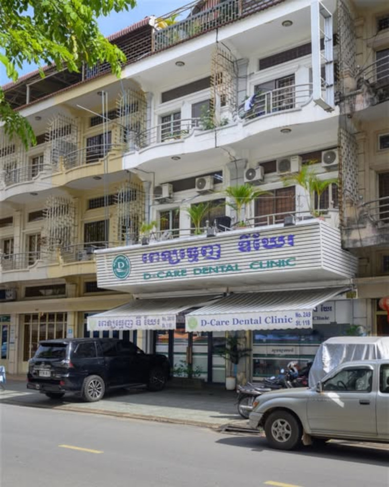 Congratulations to D-Care Dental Clinic on a successful multi-tooth dental implant surgery
