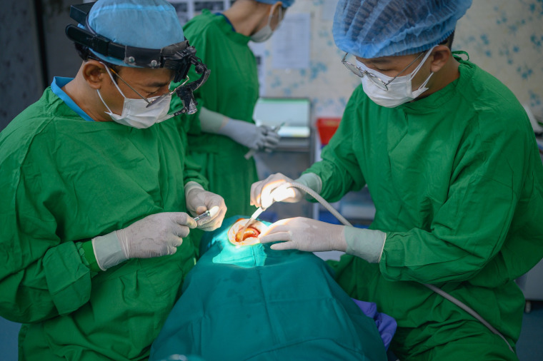 Congratulations to D-Care Dental Clinic on a successful multi-tooth dental implant surgery