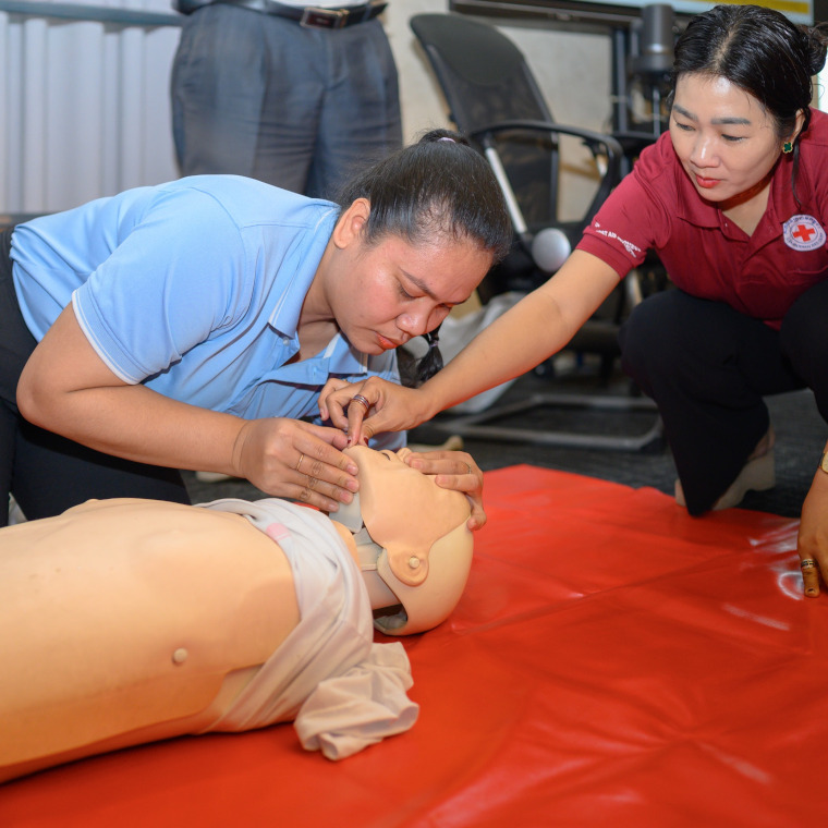 Training saves life - inside and outside the office